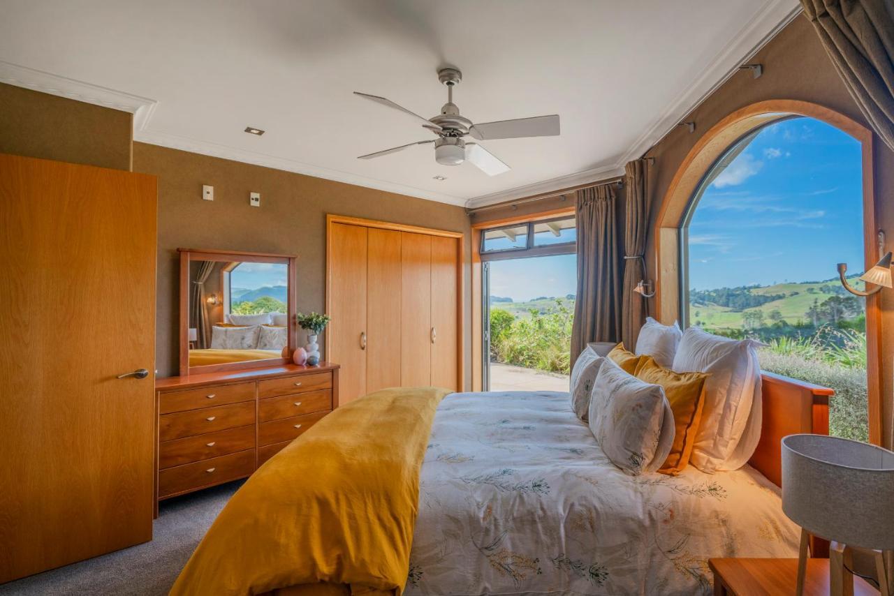 Luxury Country Retreat Leilighet Cooks Beach Eksteriør bilde