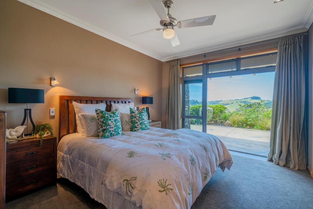 Luxury Country Retreat Leilighet Cooks Beach Eksteriør bilde