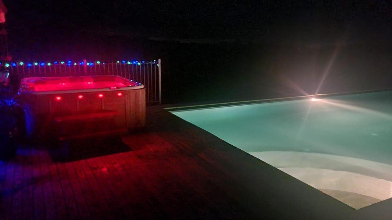 Luxury Country Retreat Leilighet Cooks Beach Eksteriør bilde